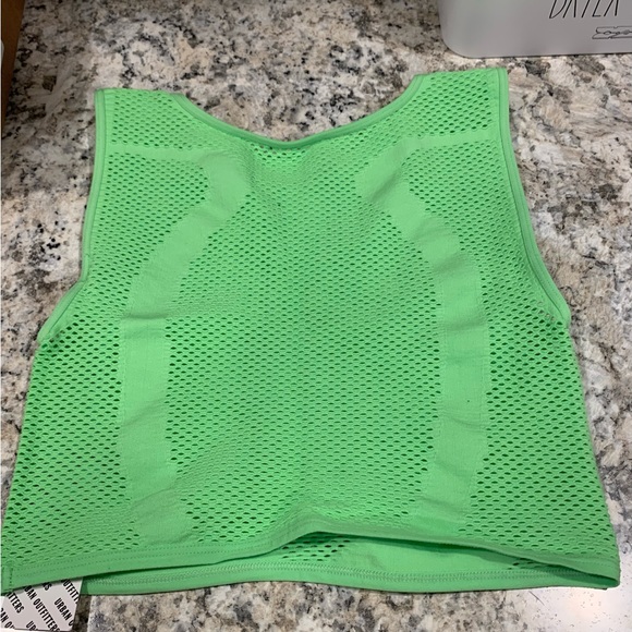 NWT Urban outfitter tank tops (2 in a bundle) Both Sz xs/s - Picture 8 of 10